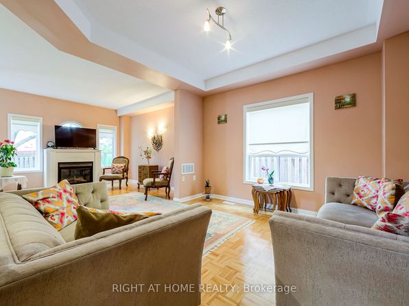 Additional property image - 44 Candlebrook Cres, Toronto, ON M1W 4B4