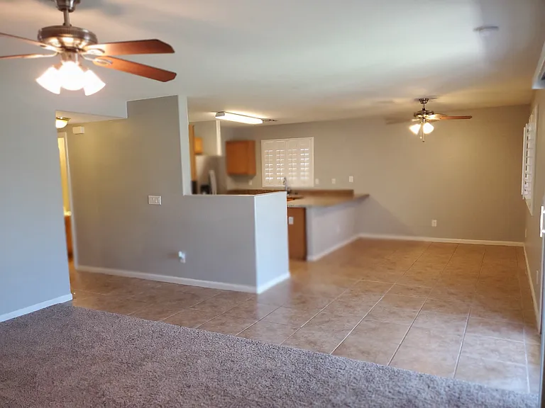 36521 W San Pedro Dr — Photo 10