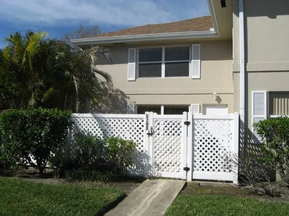 3293 SW Sunset Trace Cir, Palm City, FL 34990