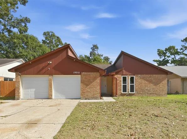 19010 Neath St, Humble, TX 77346