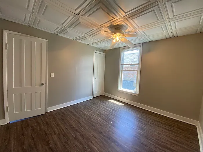 931 Franklin St #RIGHT — Photo 17