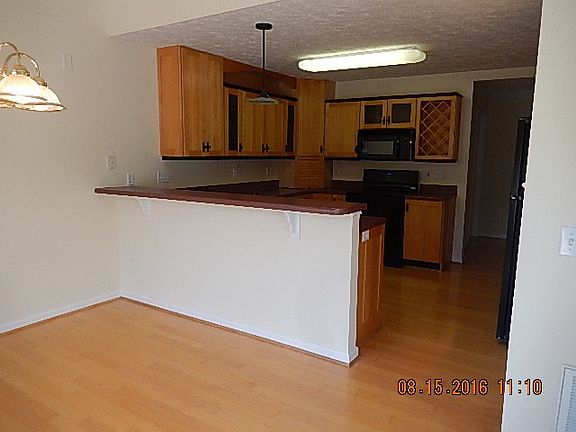 4th image of 2205 Whitney Ct