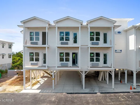700 E Moore Street #306, Southport, NC 28461