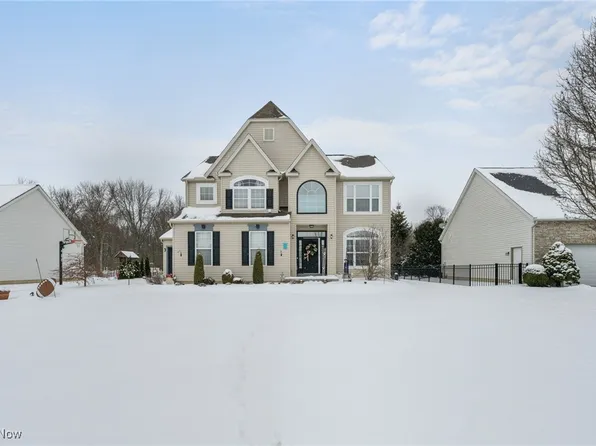 5575 Wycliffe Dr, Medina, OH 44256