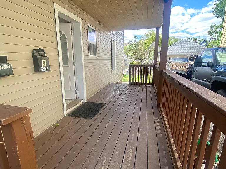 9 Eagle St #1 — Photo 2