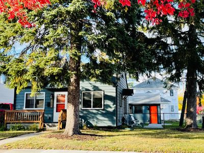 2225 Guthrie Ave, Royal Oak, MI, 48067