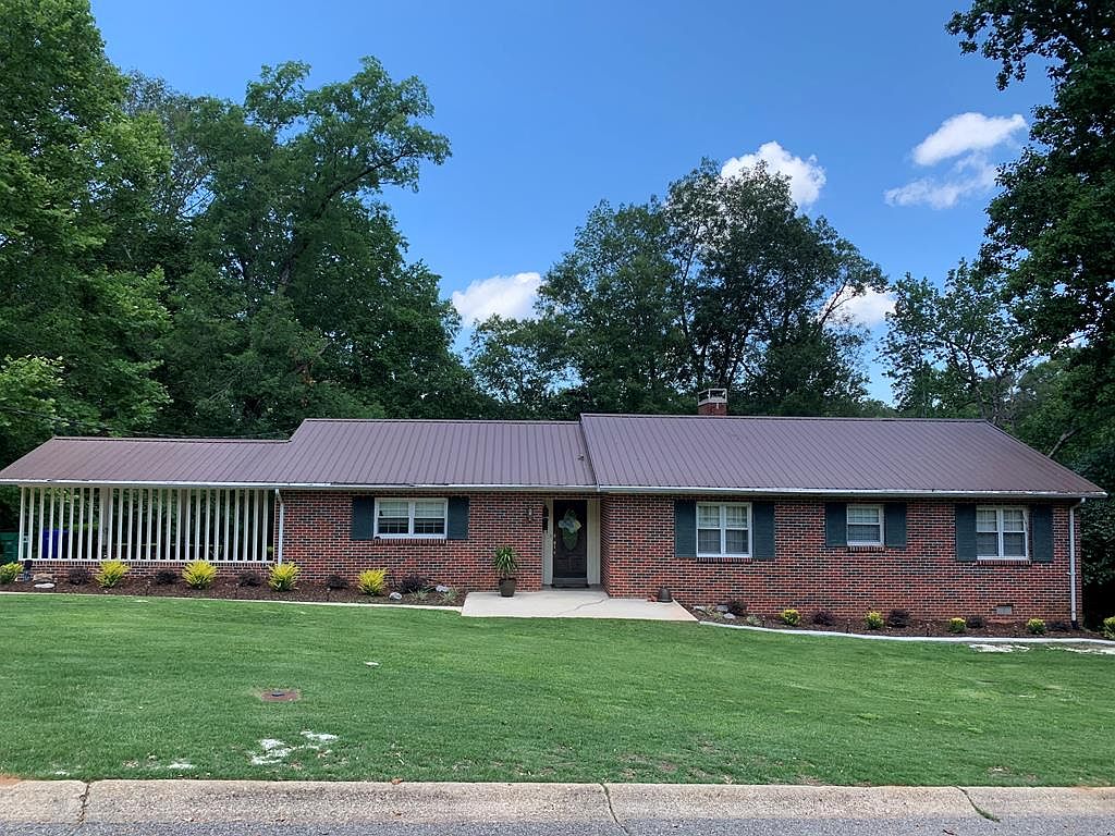 904 Willow St, Troy, AL 36081 Zillow