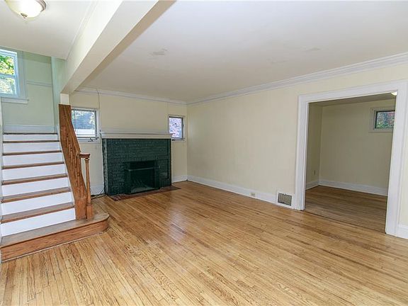 4th image of 1417 Edendale St