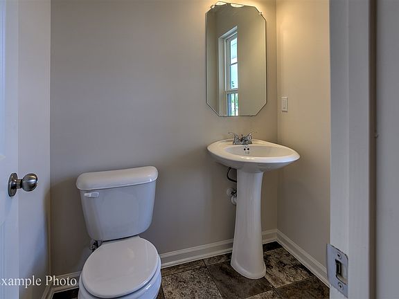 4th image of 113 Vista Hill Dr
