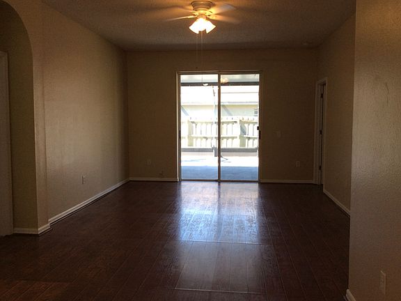 3rd image of 27628 Sky Lake Cir