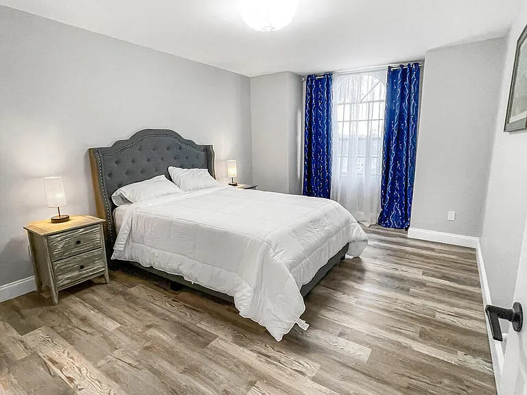 12989 Meadowbreeze Dr — Photo 23