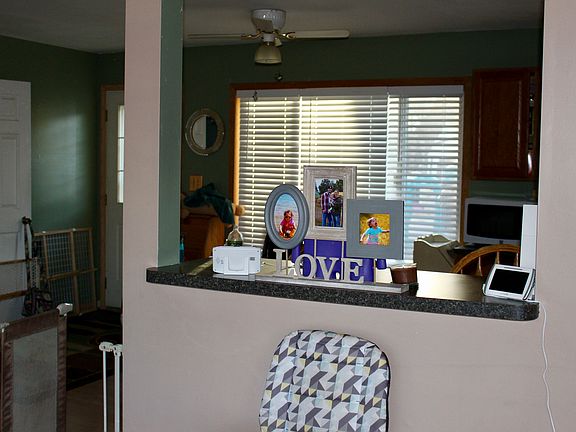 5th image of 6853 N Wildwood St