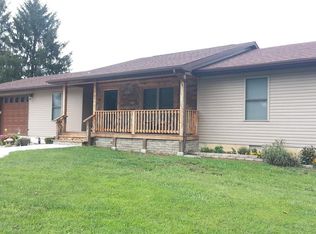 2600 Wycliff Dr, Farmington, MO 63640