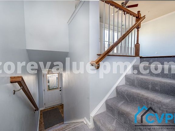 2nd image of 584 Fox River Hills Way