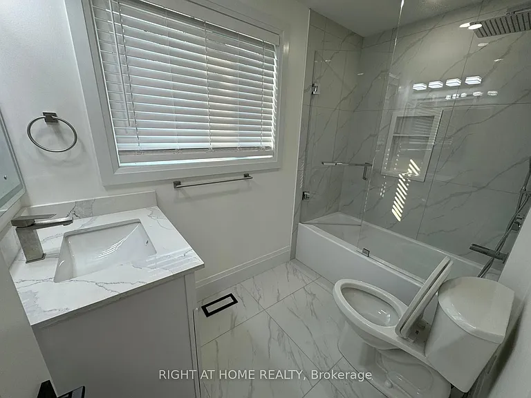 52 Sedgebrook Cres — Photo 8