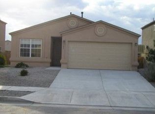 505 Whispering St SW, Albuquerque, NM 87121
