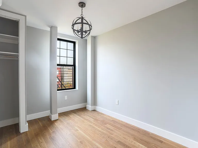 970 Gates Ave #4A — Photo 6