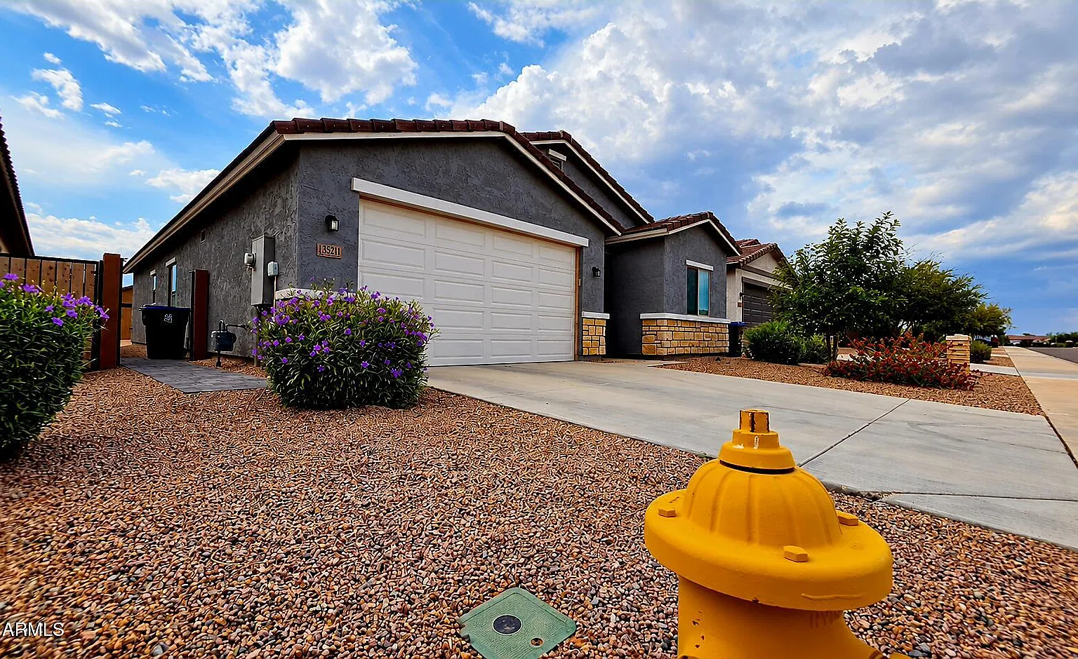 4 bed, 2.0 bath, 1523 sqft, $1,645 — Photo 1