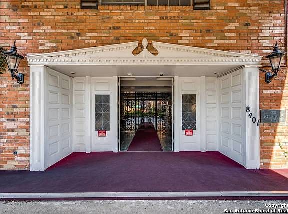 3rd image of 8401 N New Braunfels Ave APT 327A