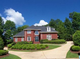 712 Oakline Cir, Birmingham, AL 35226