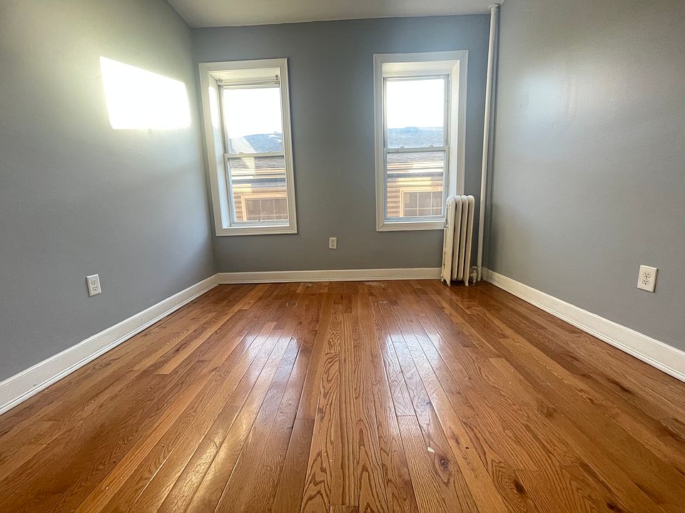 2nd image of 1200 Kennedy Blvd #34E