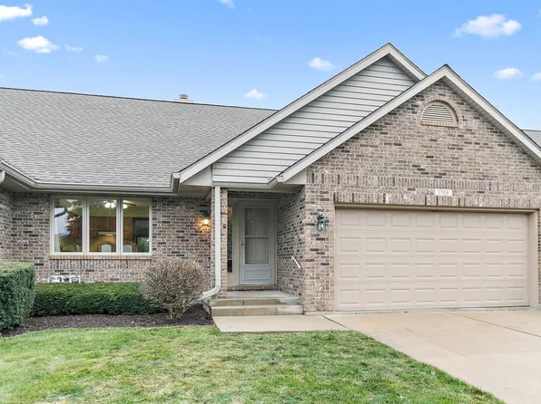 1708 Brock Cir, Sycamore, IL 60178