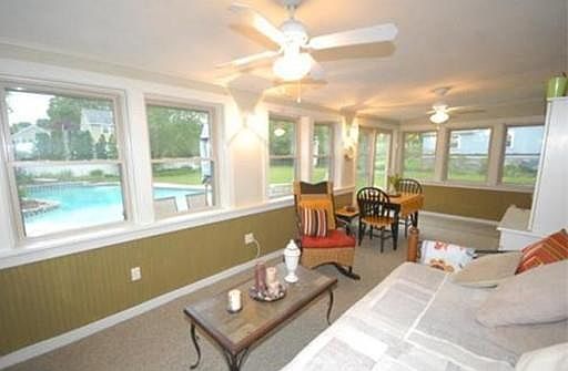 2nd image of 355 Wood Ln