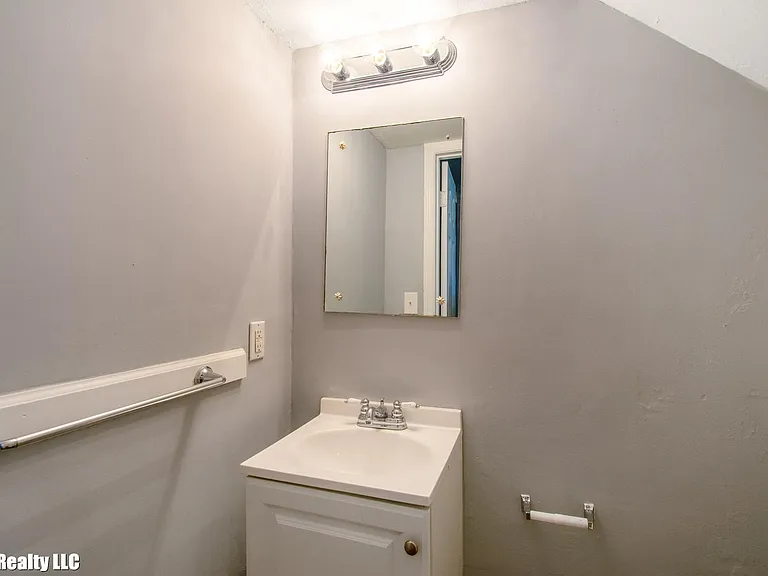1790 Lyle Ave #1 — Photo 7