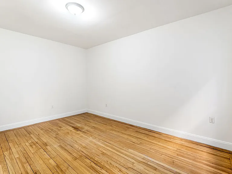 333 Fairmount — Photo 25