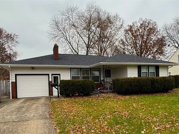 1830 Halbert Dr, Youngstown, OH 44514