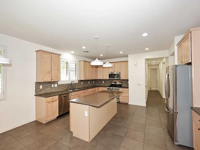 3841 E Palo Verde St — Photo 9