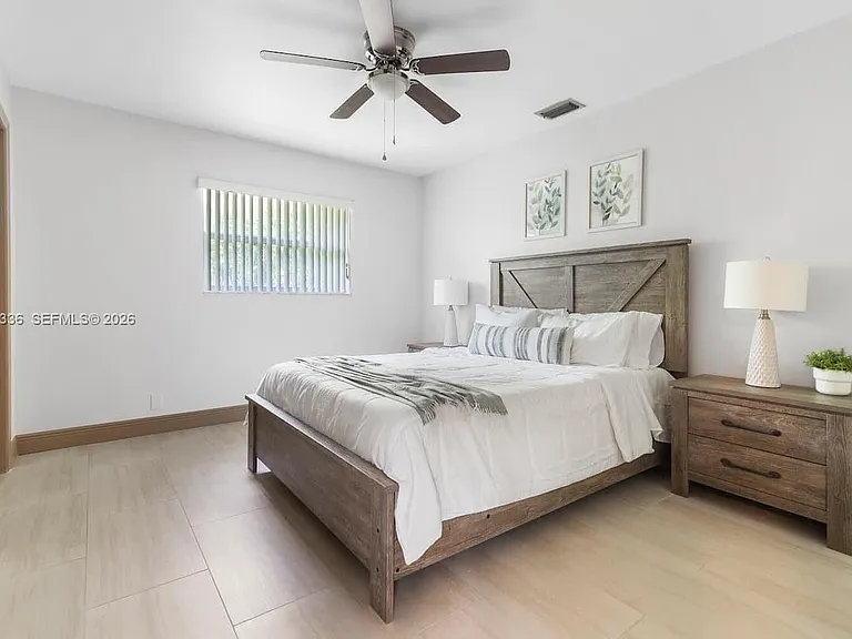 1500 NW 45th St — Photo 15