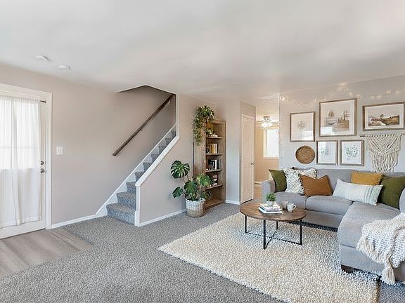 5th image of 1526 Parkline Dr #2B-1Ba-745Sqft