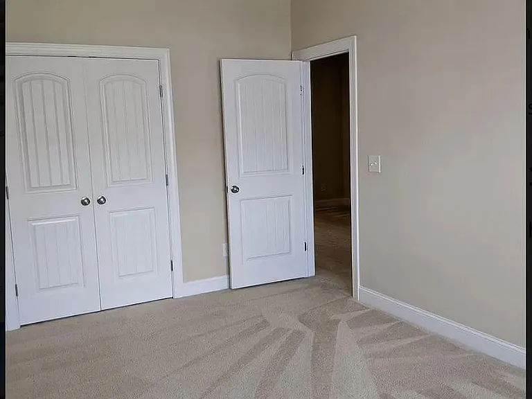 114 Secret Grove Ln — Photo 15