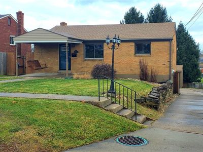 5329 Holiday Dr, Pittsburgh, PA, 15236