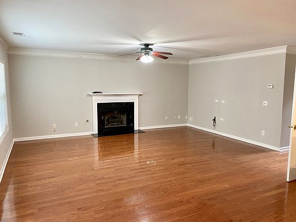 4th image of 10150 Lauren Hall Ct
