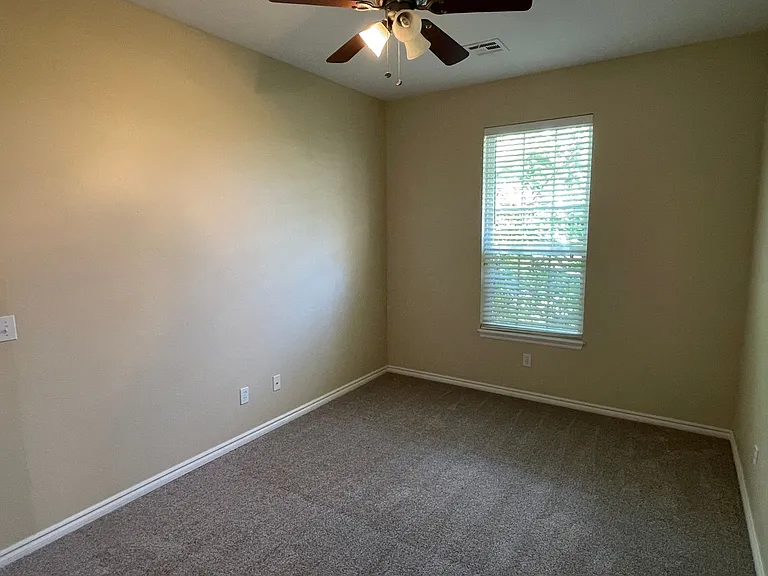 11311 NW 121st Pl — Photo 16