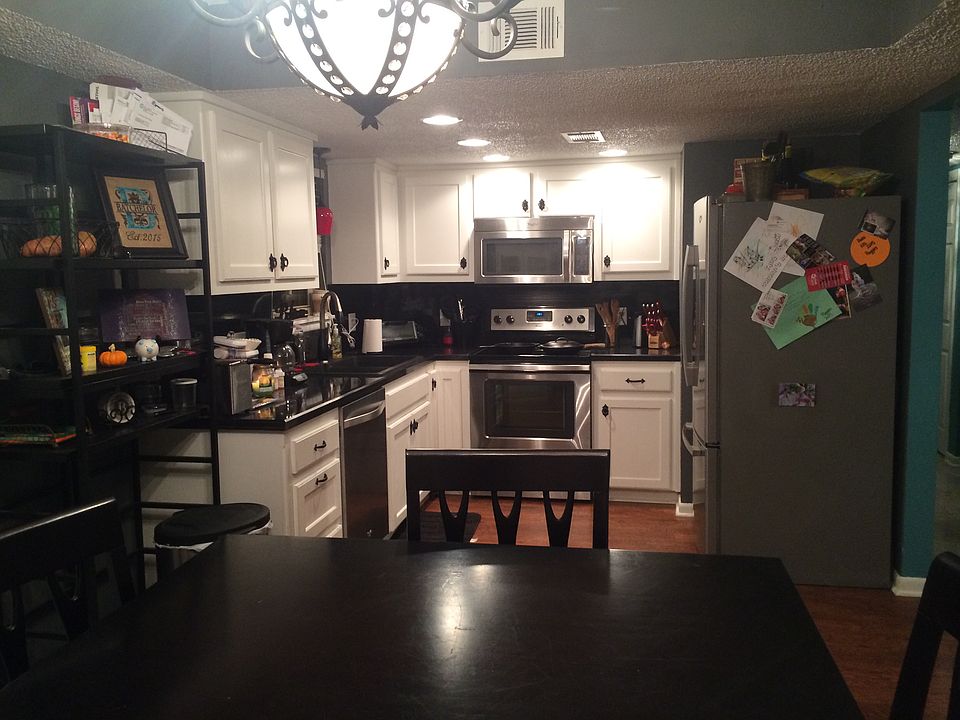 1st image of 1100 Jones Drive