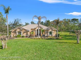 10288 Ridge Top Loop, Weeki Wachee, FL 34613