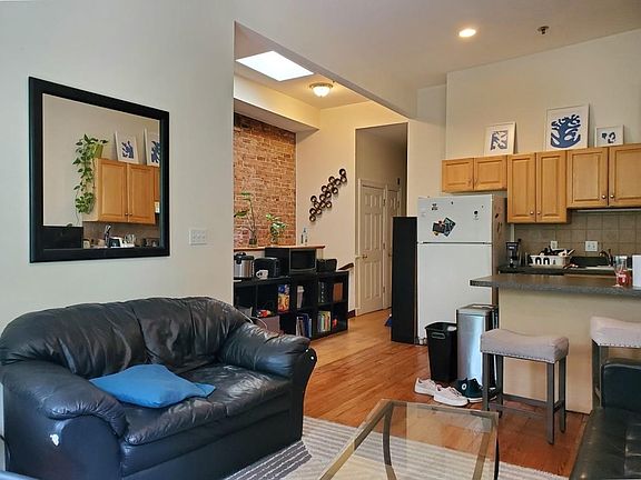 2nd image of 298 River St #3