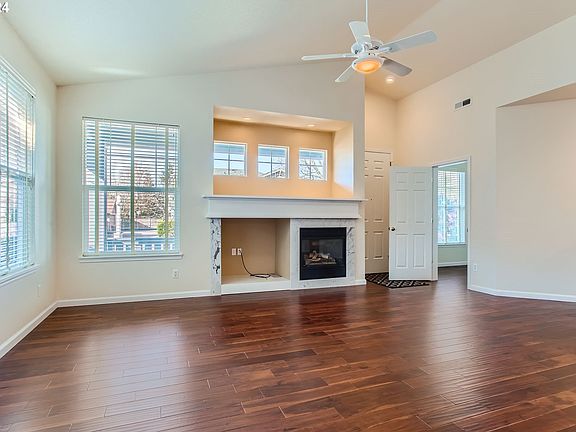 5th image of 6392 NE Copper Beech Dr