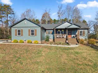 103 Sam Craven Rd, Cleveland, GA 30528