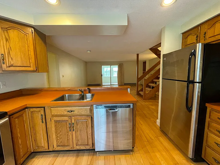 17 Wonderbrook Dr — Photo 12