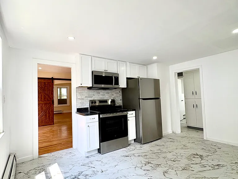 1455 Corbin Ave #1 — Photo 1
