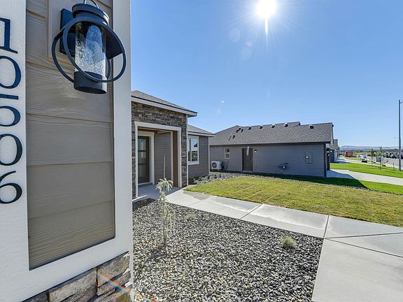 2nd image of 10506 Silverbright Dr
