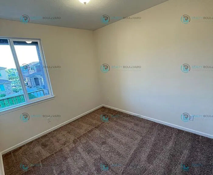 1011 Middle Gate Rd #1011 — Photo 32