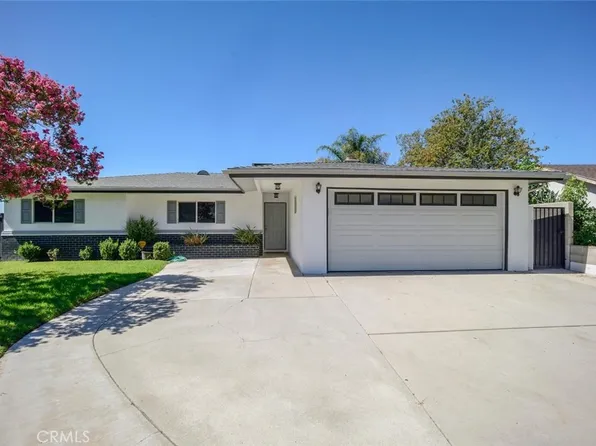 3803 Piedmont Dr, Highland, CA 92346