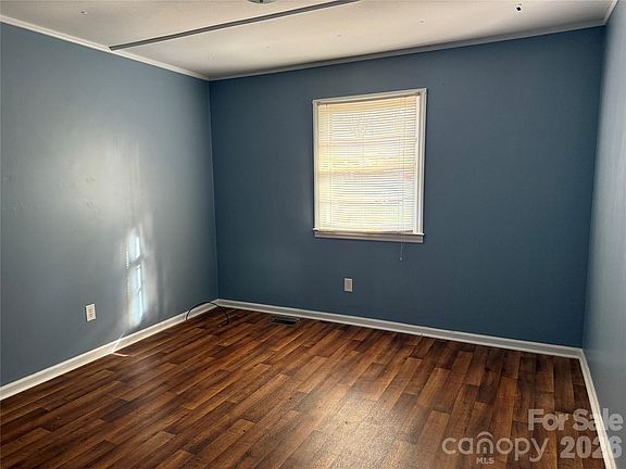 5th image of 152 Northview Dorsey St