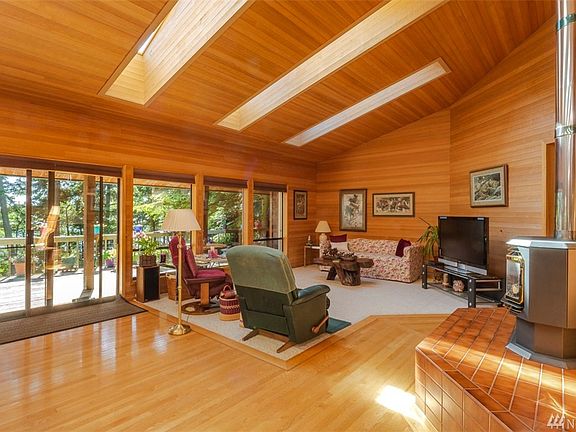 4th image of 2267 Cedar Hollow Ln