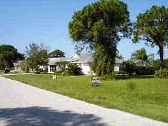 3rd image of 9072 Bantry Bay Blvd